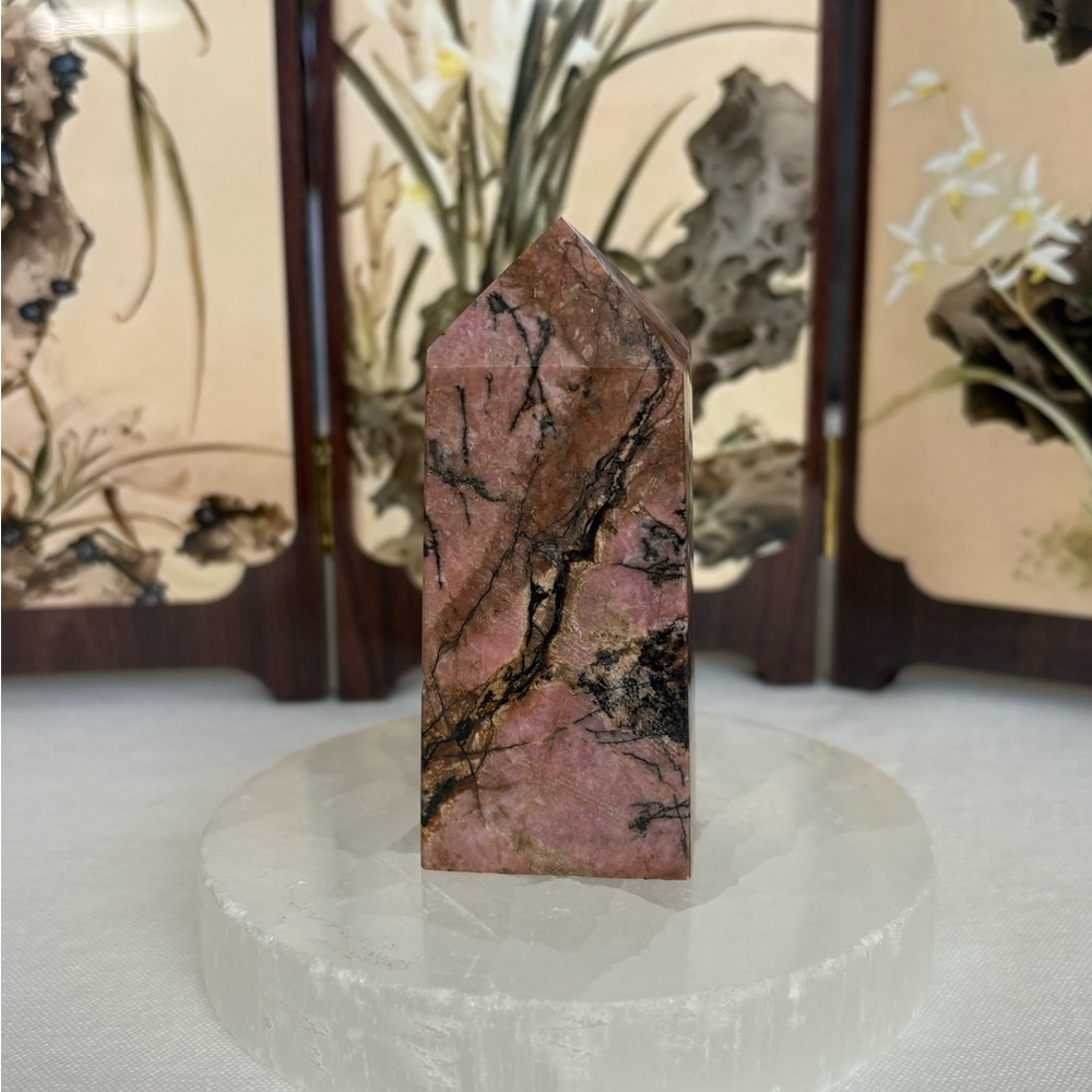 Rhodonite tower
